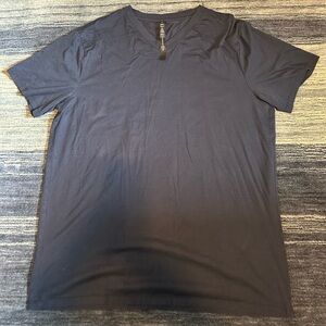Men's Lululemon Fundamental V-Neck T-Shirt